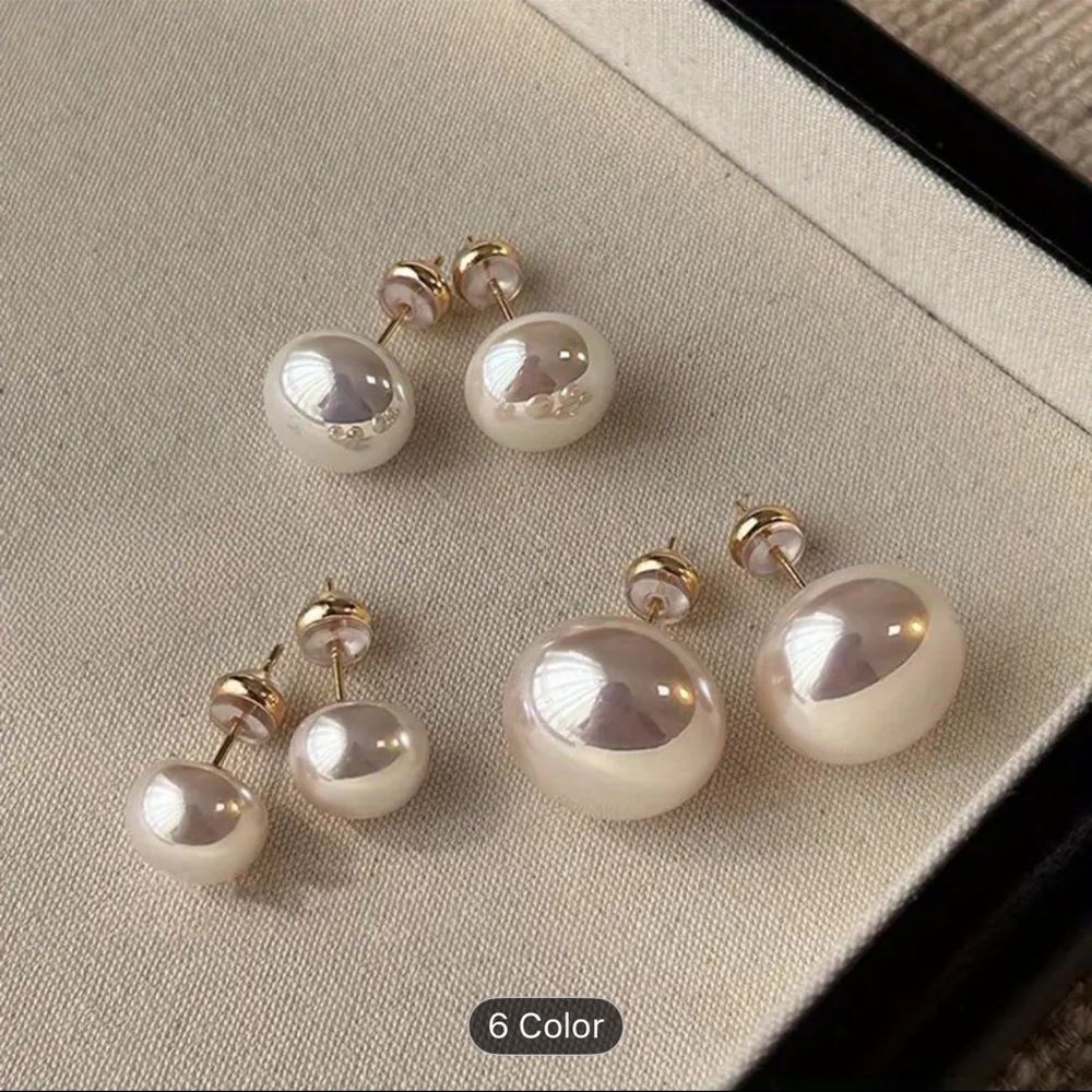 Classic Pearl Stud Earrings ✨ - Picture 9 of 10
